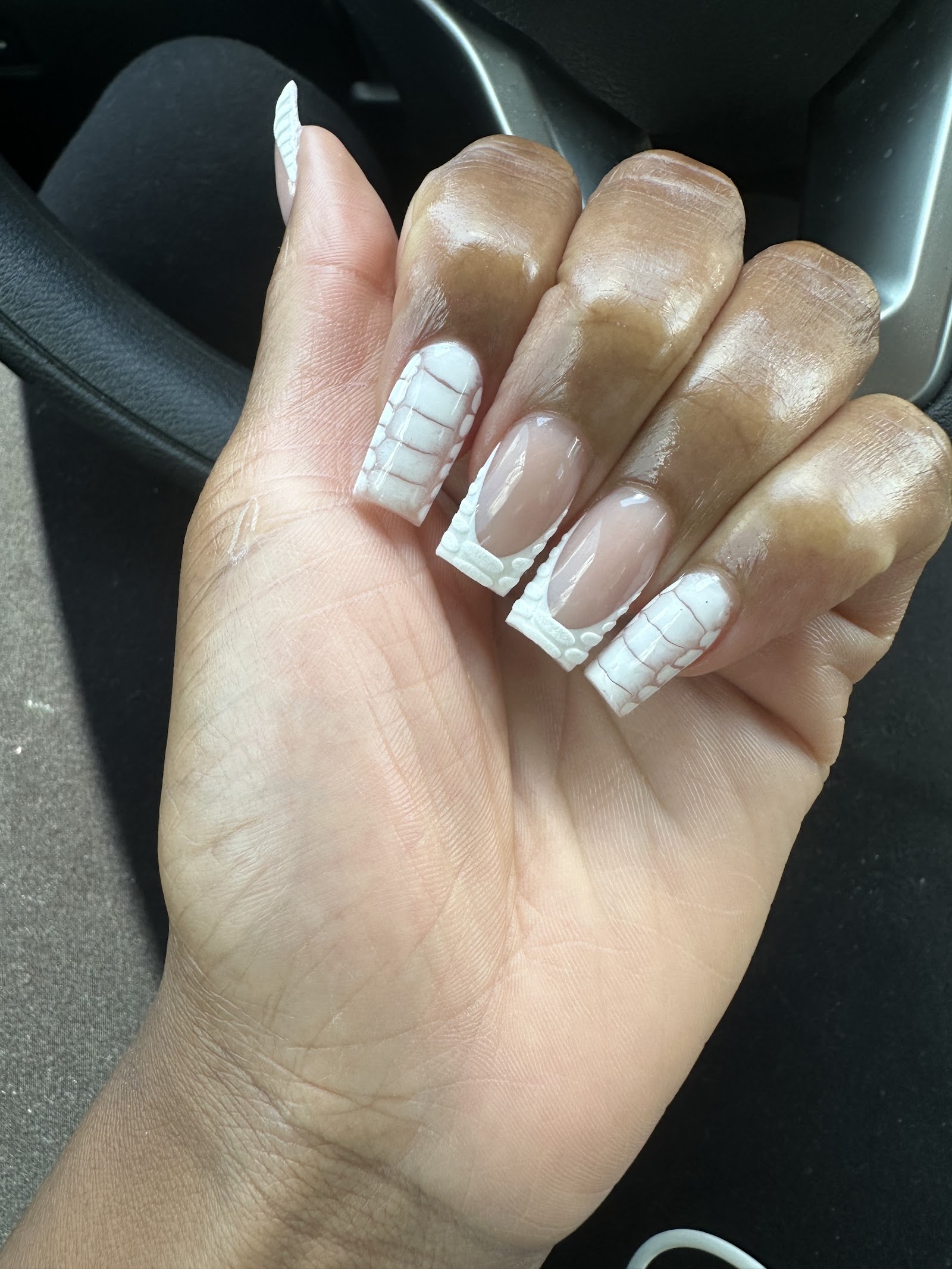 Clawd By Cuban Salon nail photo 8